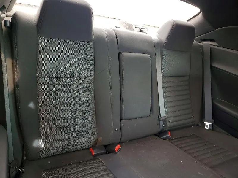 2012 DODGE CHALLENGER SXT  