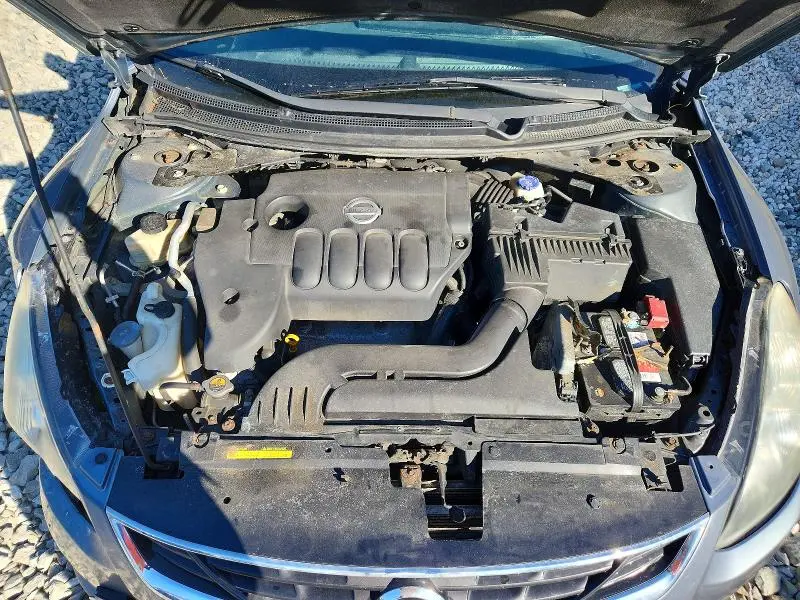 2010 NISSAN ALTIMA S  