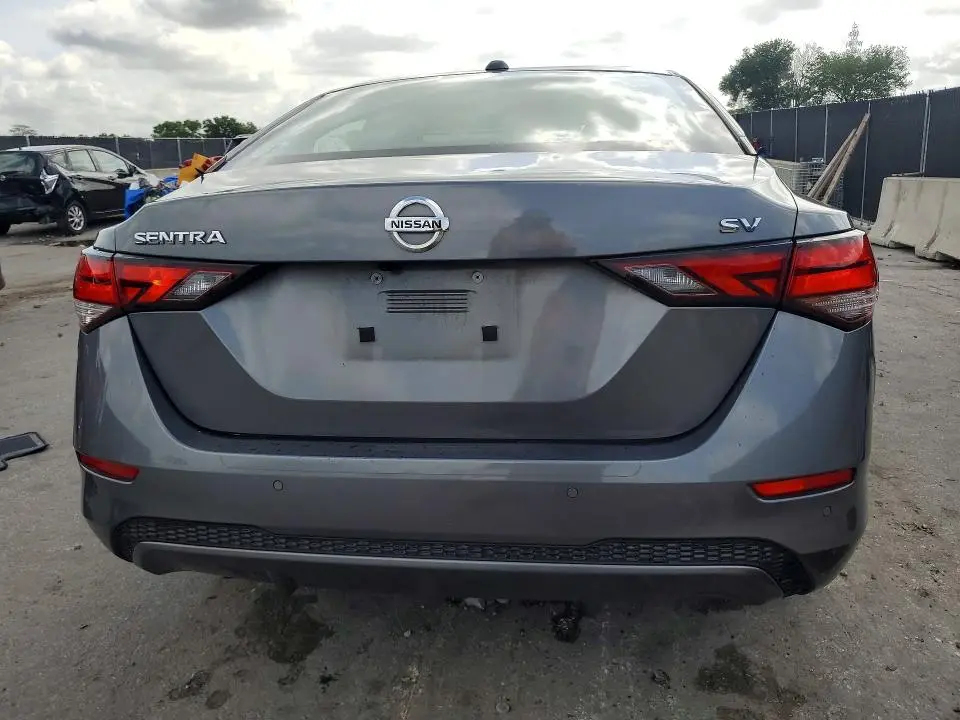 2021 NISSAN SENTRA SV  