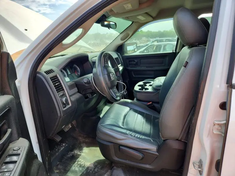 2013 RAM 1500 ST  