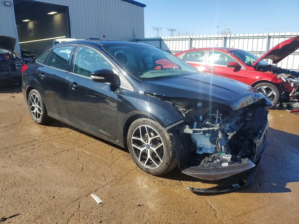 2017 FORD FOCUS SEL  