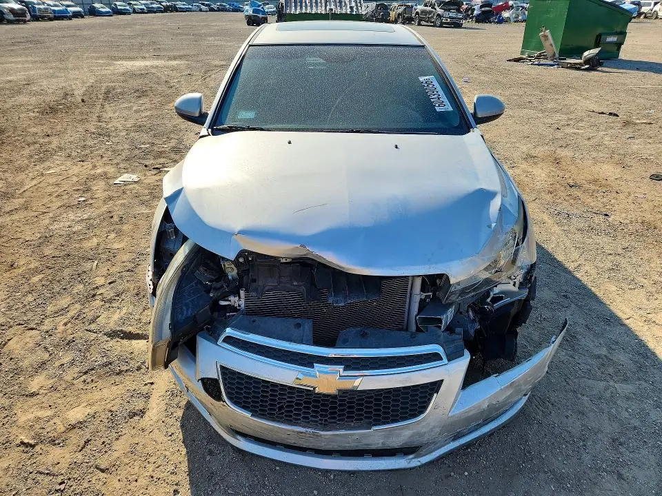 2013 CHEVROLET CRUZE LT  