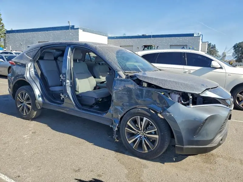 2021 TOYOTA VENZA LE  