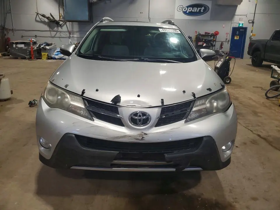 2013 TOYOTA RAV4 XLE  