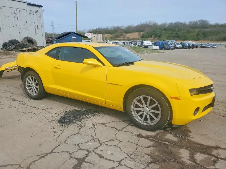 2013 CHEVROLET CAMARO LS  