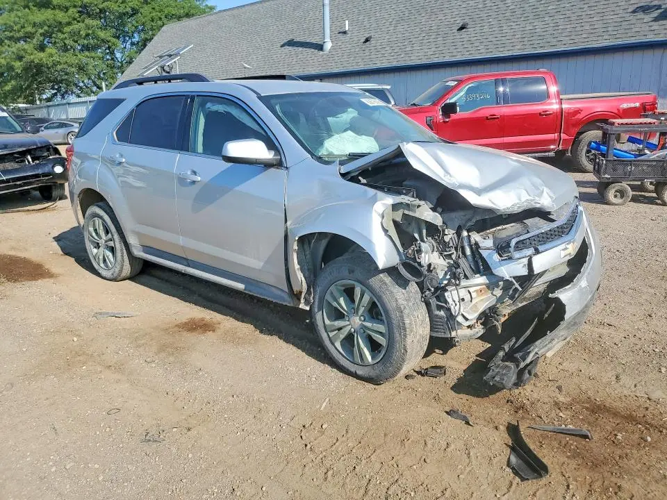 2015 CHEVROLET EQUINOX LT  