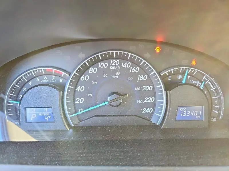 2014 TOYOTA CAMRY SE  