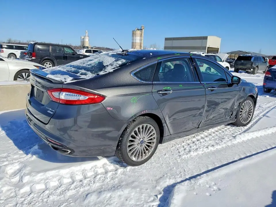 2016 FORD FUSION TITANIUM  