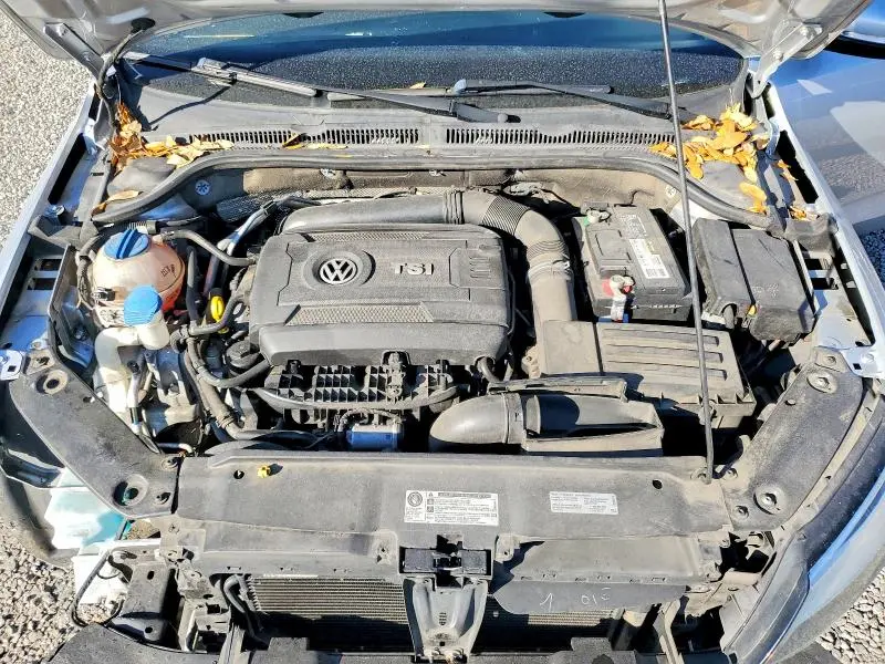 2014 VOLKSWAGEN JETTA SE  