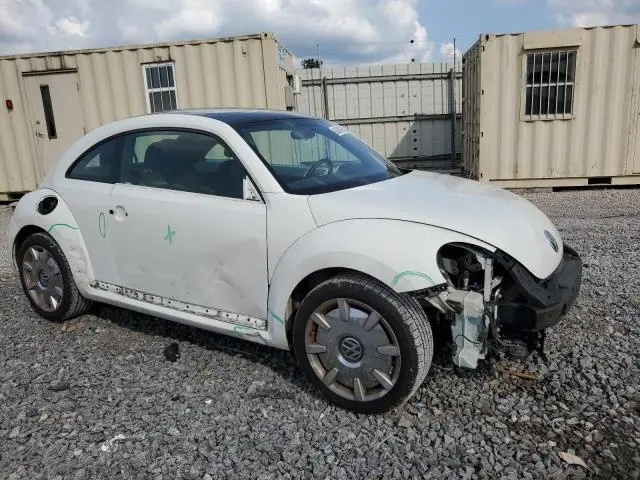 2013 VOLKSWAGEN BEETLE   