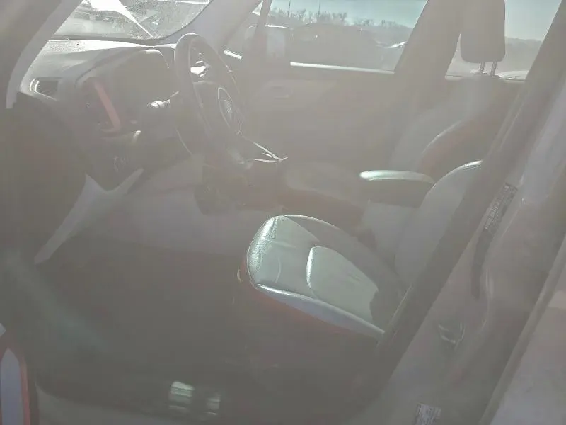 2016 JEEP RENEGADE LIMITED  