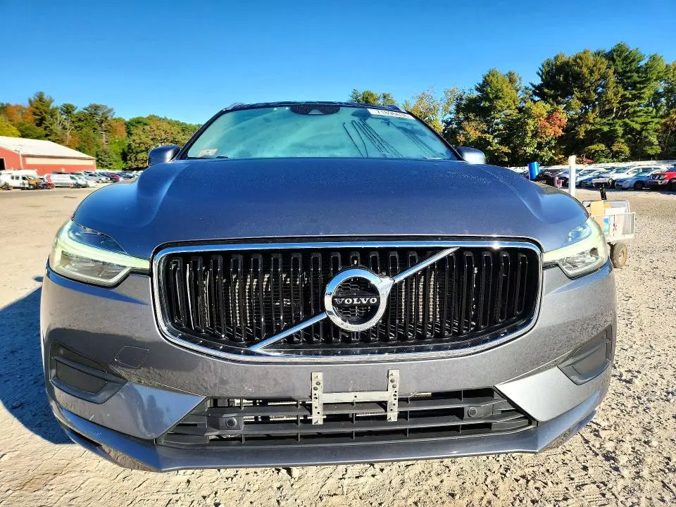 2020 VOLVO XC60 T5 MOMENTUM  
