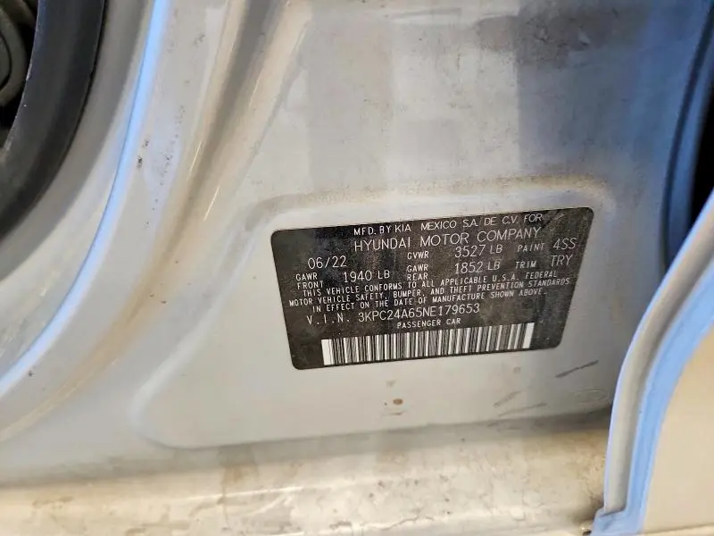 2022 HYUNDAI ACCENT SE  