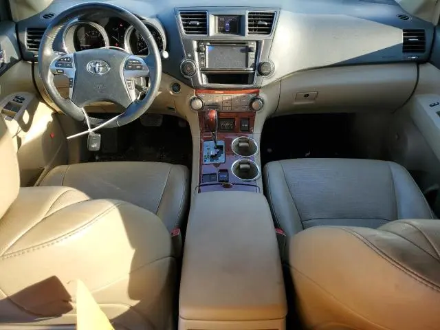 2013 TOYOTA HIGHLANDER LIMITED  