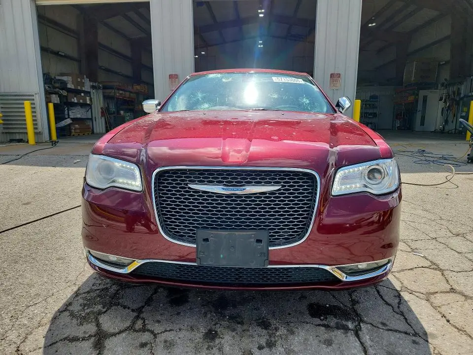 2017 CHRYSLER 300C   