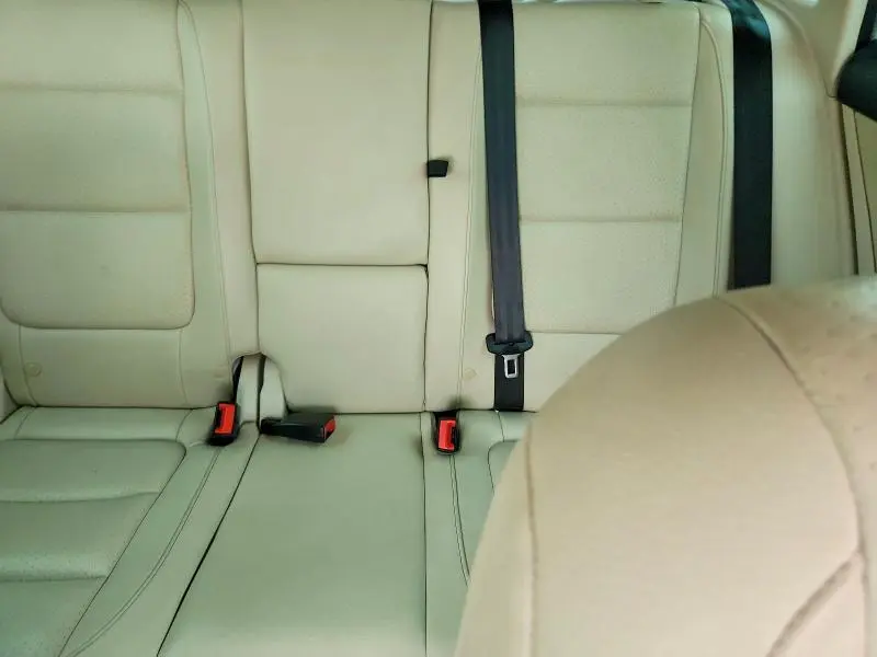 2012 VOLKSWAGEN TIGUAN S  