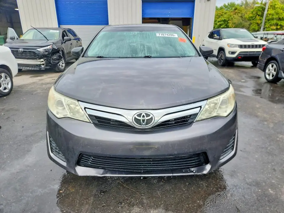 2012 TOYOTA CAMRY LE  