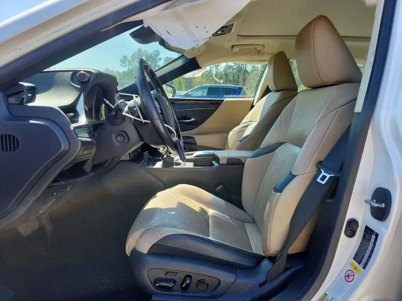 2019 LEXUS ES 350 LUXURY  