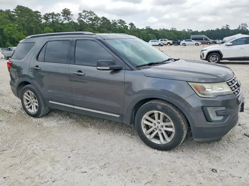 2016 FORD EXPLORER XLT  