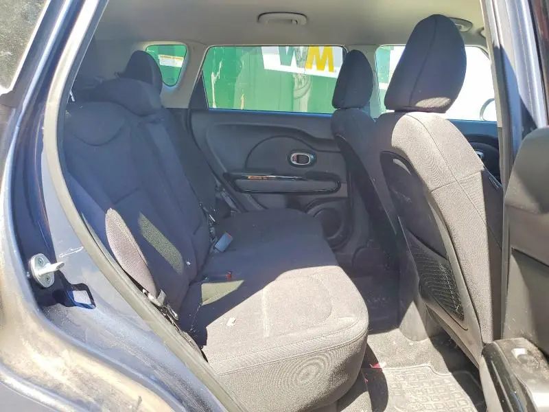 2015 KIA SOUL !  
