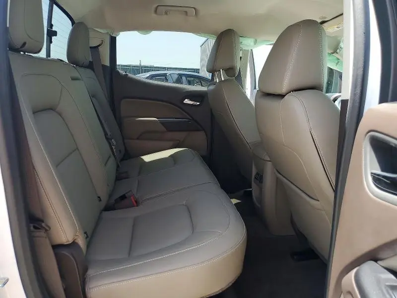 2017 GMC CANYON SLT  