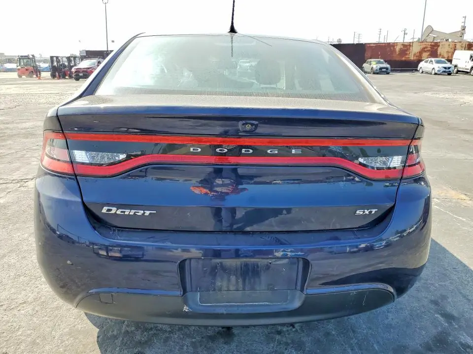 2015 DODGE DART SXT  