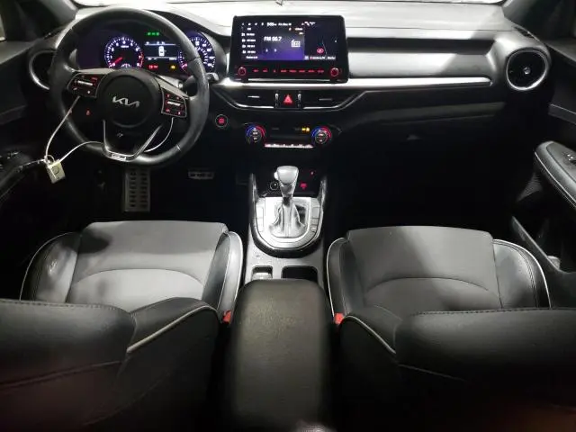 2023 KIA FORTE GT LINE  