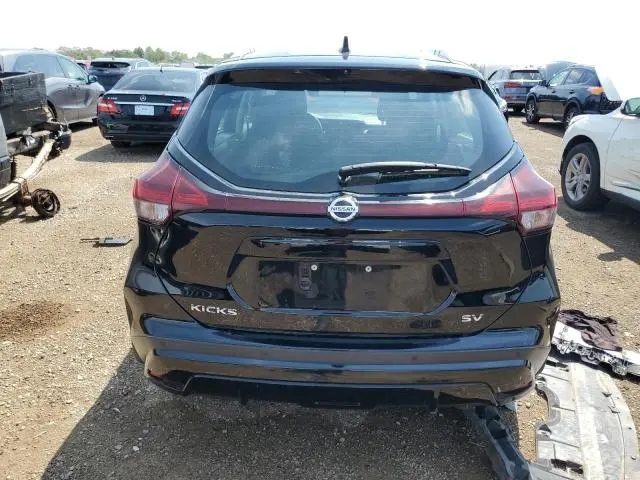 2021 NISSAN KICKS SV  