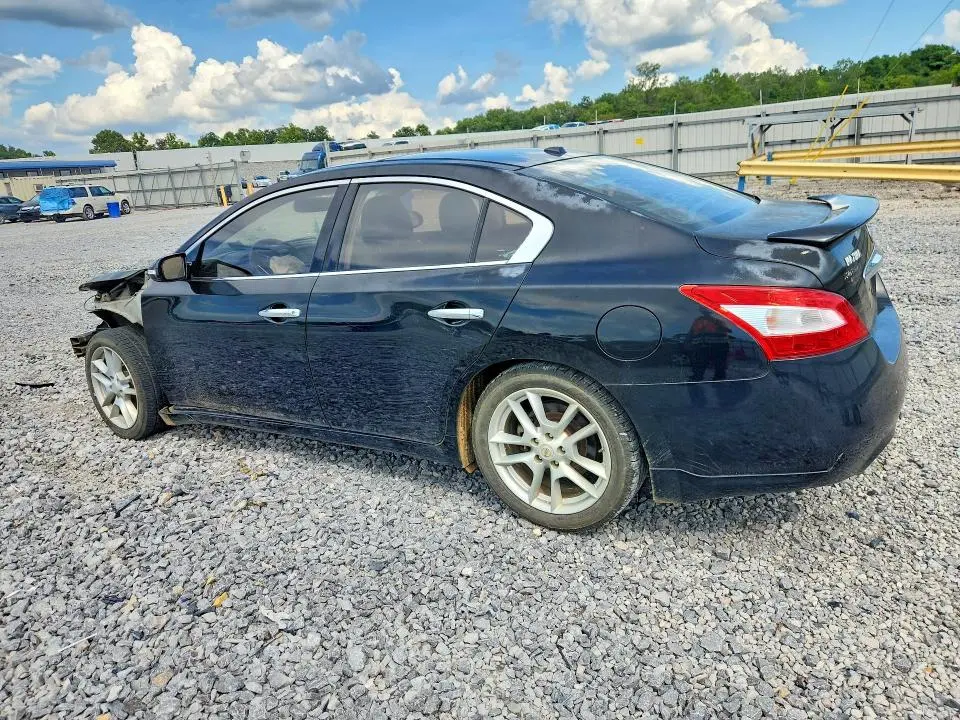 2010 NISSAN MAXIMA 3.5 S  