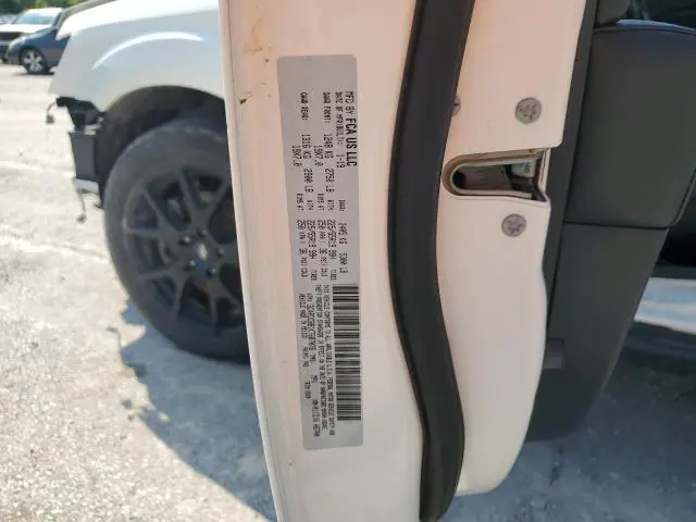 2019 DODGE JOURNEY SE  
