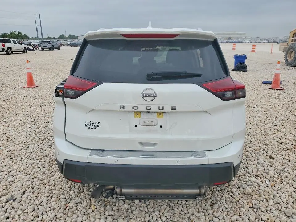 2025 NISSAN ROGUE SV  