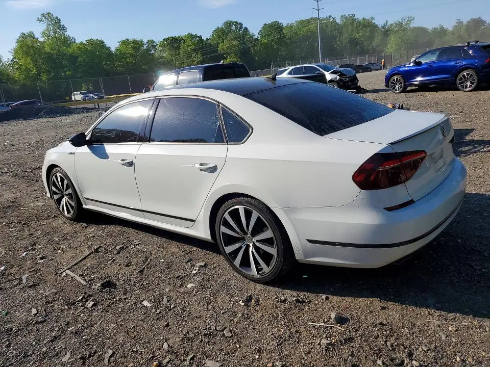 2018 VOLKSWAGEN PASSAT GT  