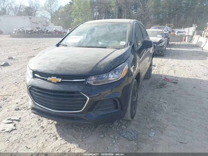 2021 CHEVROLET TRAX AWD LS
