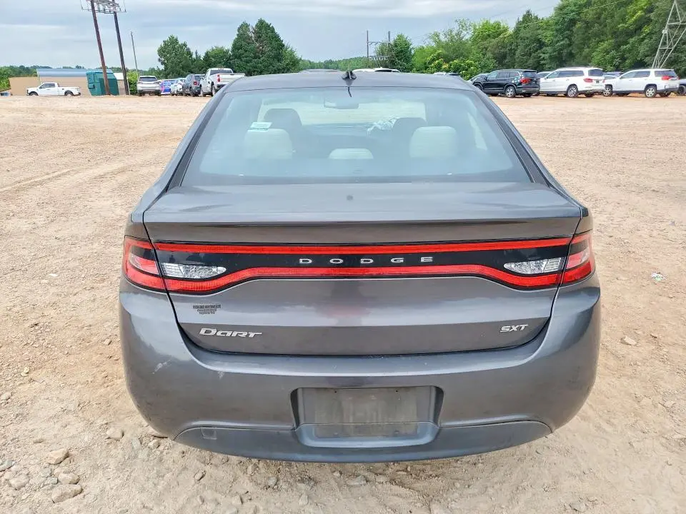 2015 DODGE DART SXT  