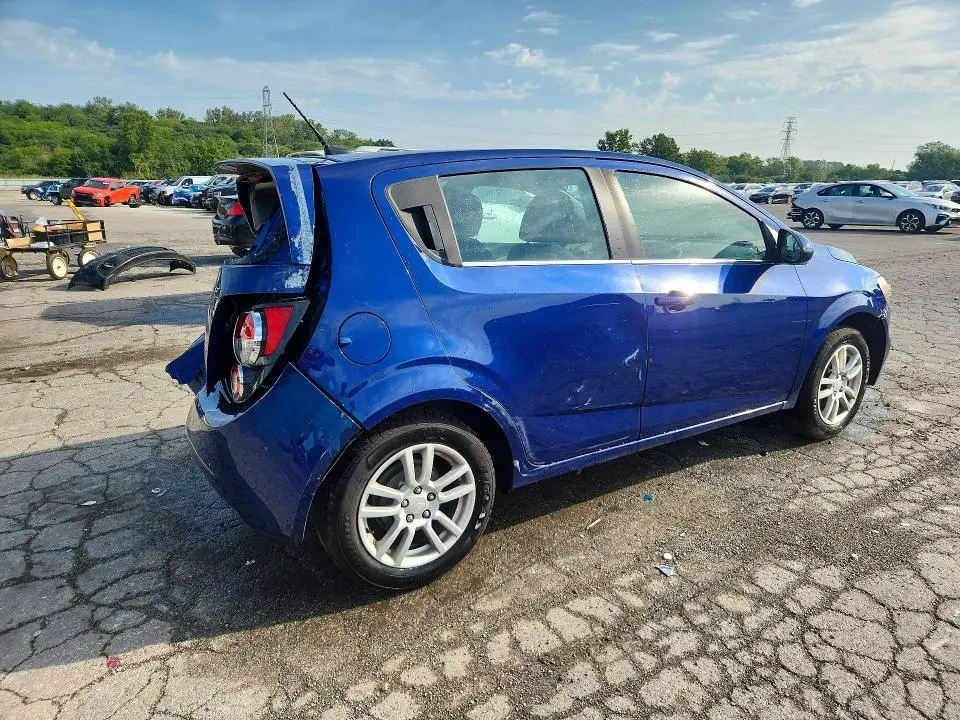 2013 CHEVROLET SONIC LT  