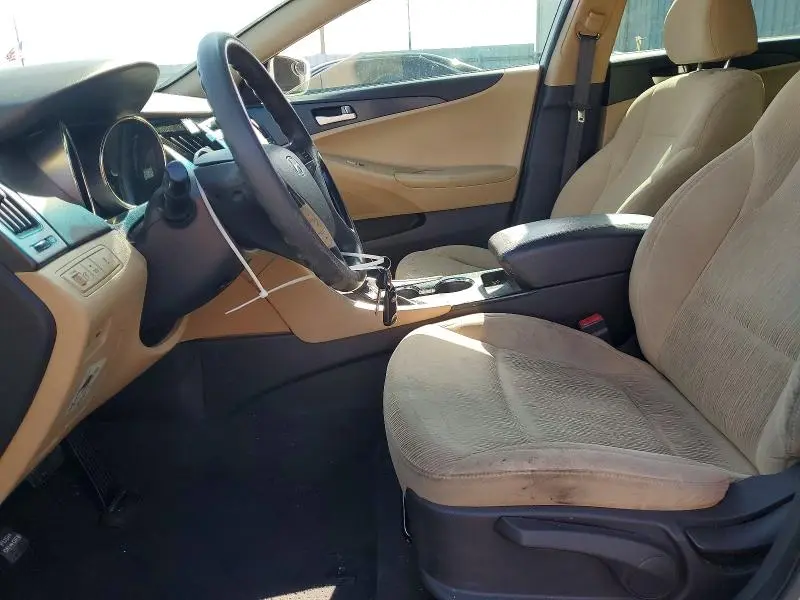 2011 HYUNDAI SONATA GLS  