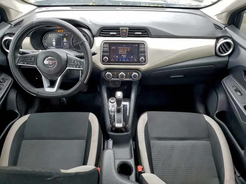 2020 NISSAN VERSA SV  