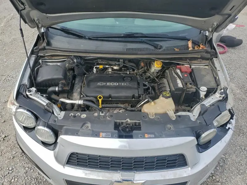 2014 CHEVROLET SONIC LT  