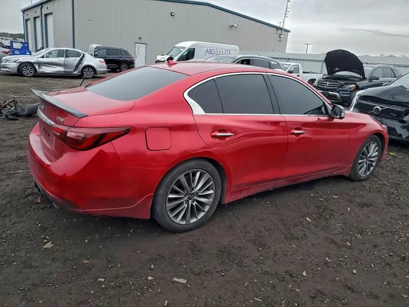 2022 INFINITI Q50 LUXE  
