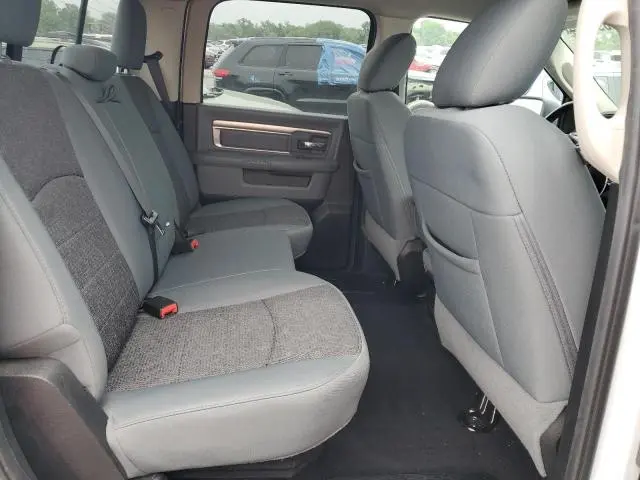 2018 RAM 1500 SLT  