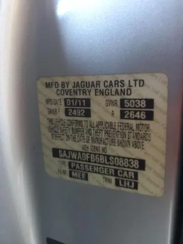 2011 JAGUAR XF   