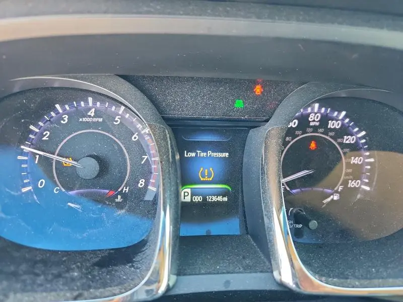 2014 TOYOTA AVALON BASE  