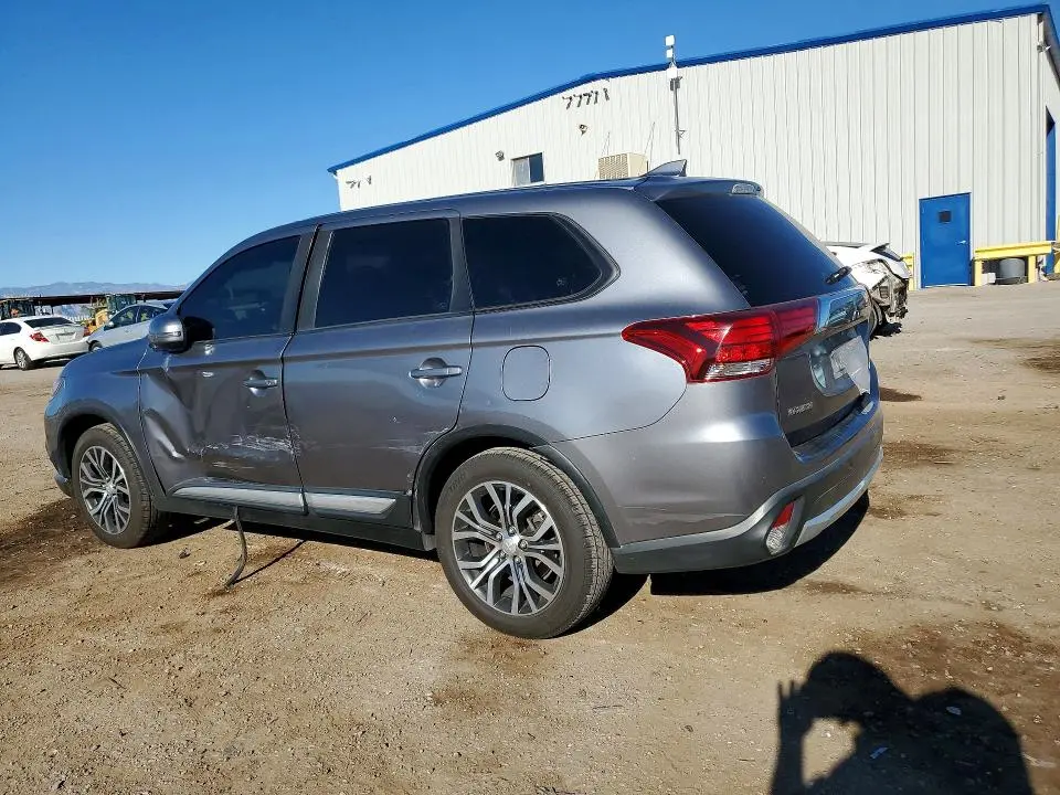 2018 MITSUBISHI OUTLANDER SE  