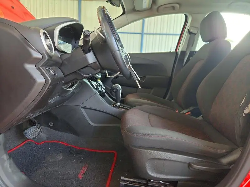 2018 CHEVROLET SONIC LT  