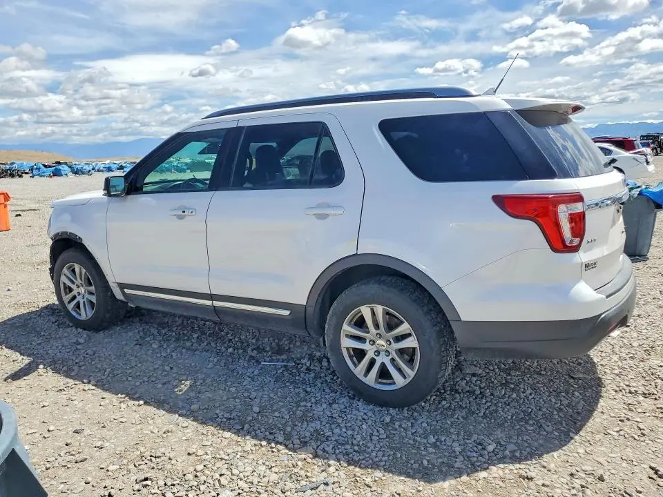 2019 FORD EXPLORER XLT  