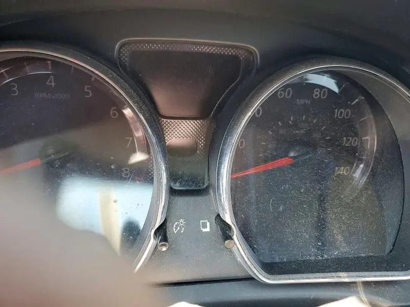 2015 NISSAN VERSA 1.6 SV  
