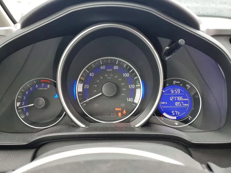 2015 HONDA FIT LX  