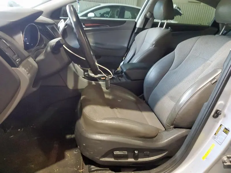 2014 HYUNDAI SONATA SE