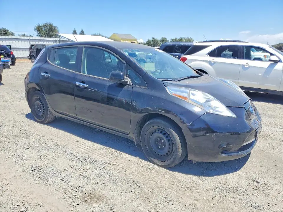 2016 NISSAN LEAF S-30  