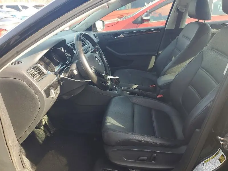2017 VOLKSWAGEN JETTA SEL  
